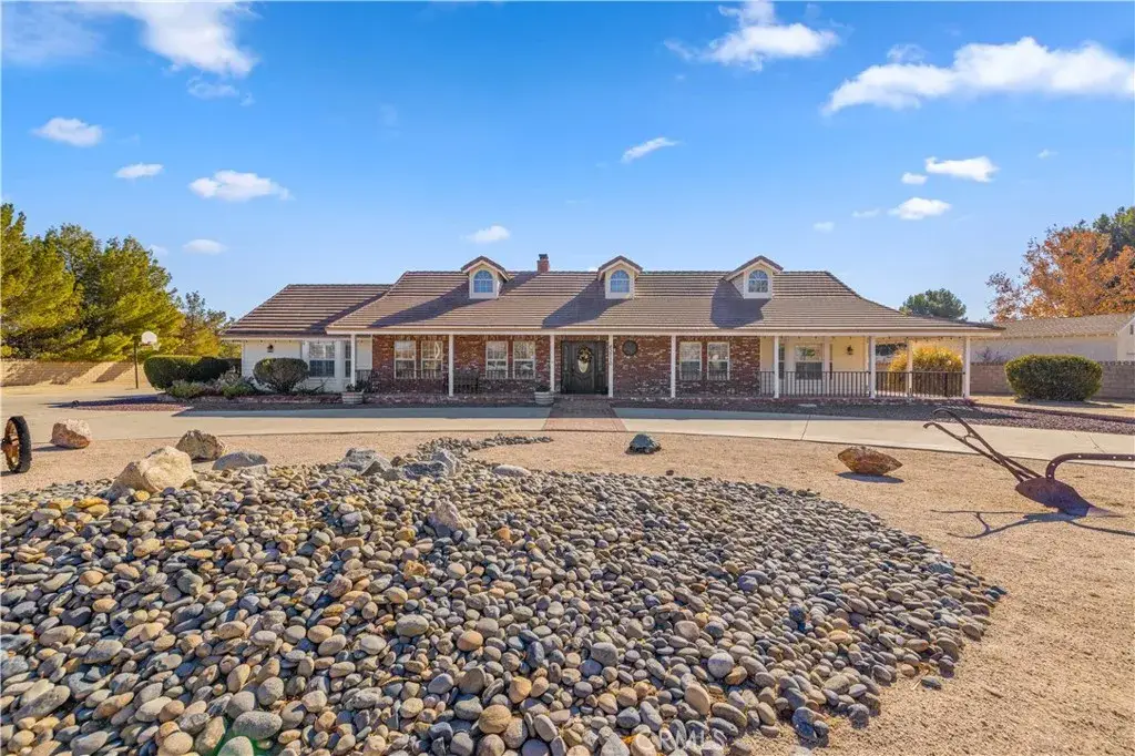 43710 Ryckebosch Lane, Lancaster, CA 93535 - #1