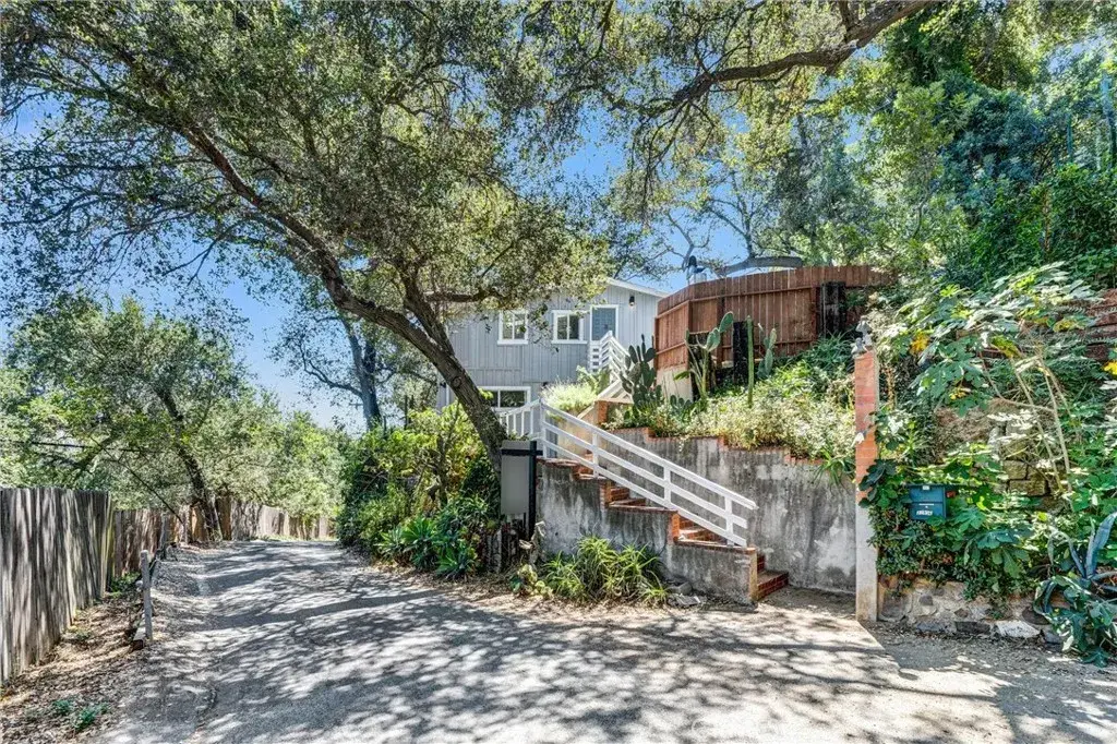 21936 Canon Drive, Topanga, CA 90290 - #1