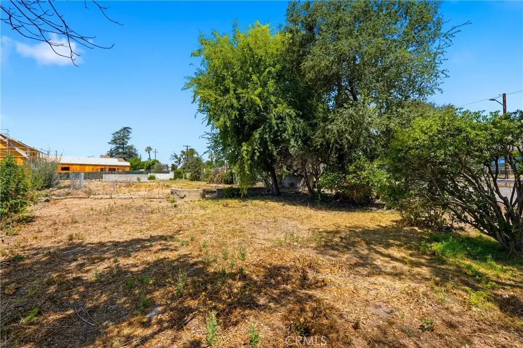 1384 E Calaveras, Altadena, CA 91001 - #1