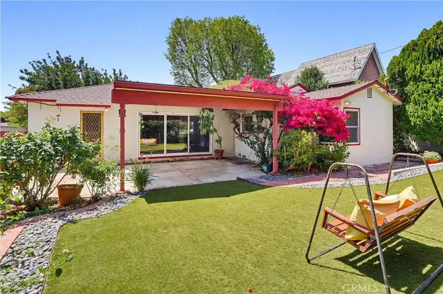 7508 Paso Robles Avenue, Van Nuys, CA 91406 - #3