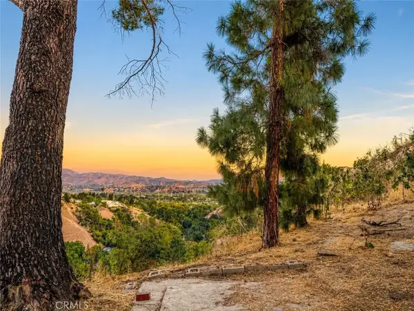 12229 Alta, Sylmar, CA 91342