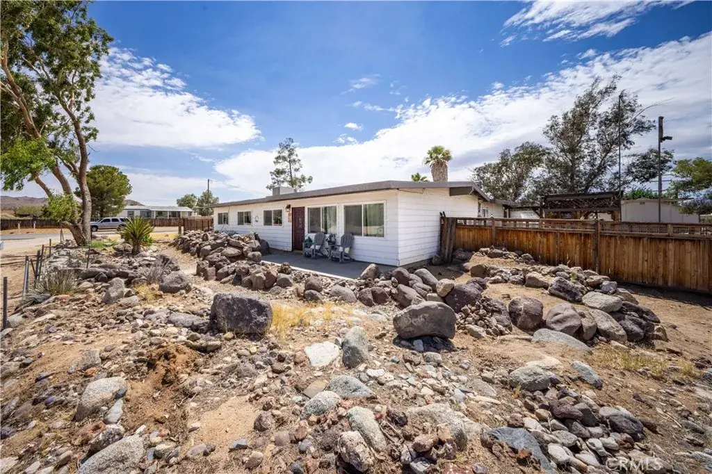 1263 S Primrose, Ridgecrest, CA 93555 - #1