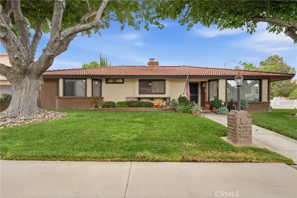 303 Susan Court, Palmdale, CA 93551