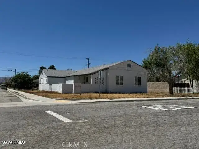 2069 Inyo, Mojave, CA 93501 - #3