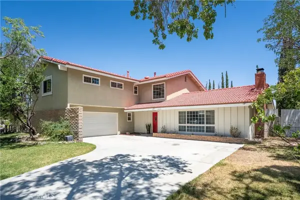 42900 Staffordshire Drive, Lancaster, CA 93534