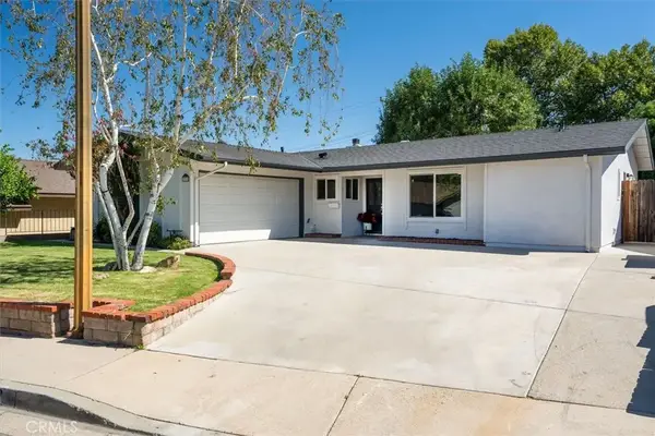 27912 Newbird Drive, Saugus, CA 91350