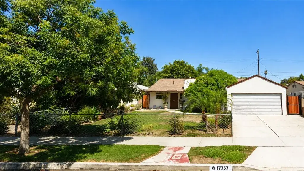 17757 Burton, Reseda, CA 91335 - #1