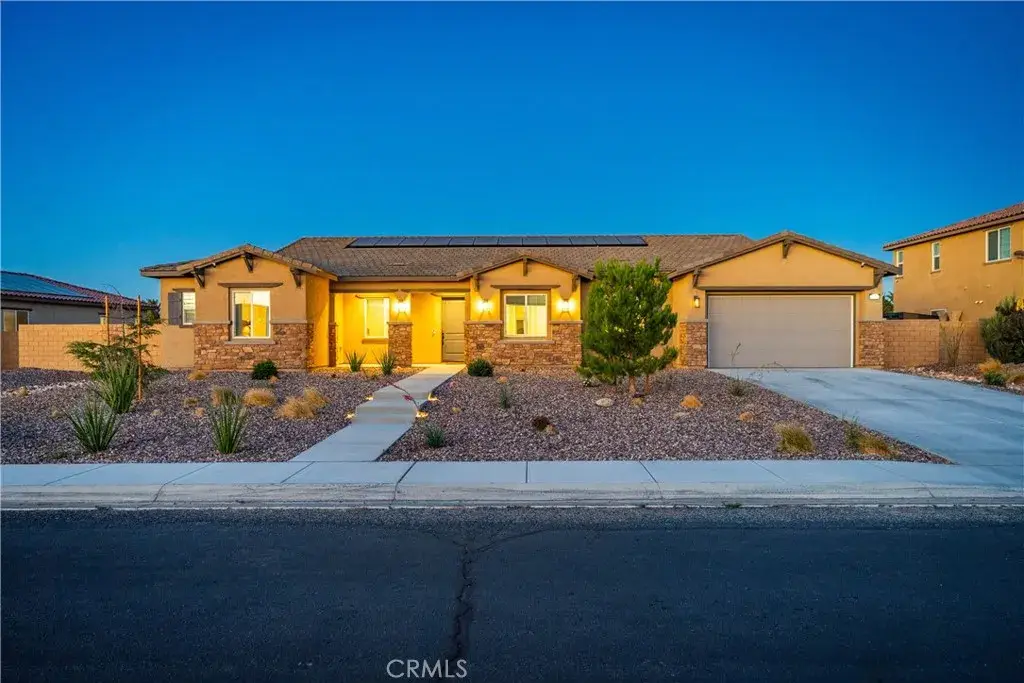 12961 Davona Dale, Apple Valley, CA 92308 - #1