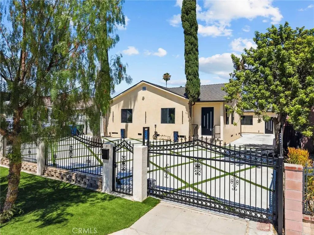 7660 Radford Avenue, North Hollywood, CA 91605 - #1