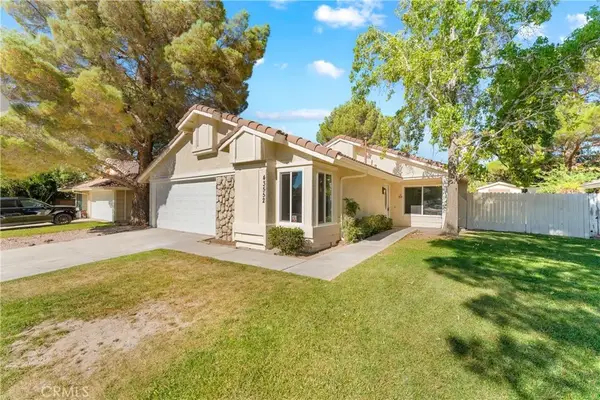 43552 Yew Street, Lancaster, CA 93536