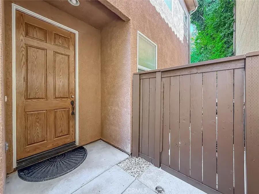16724 Tim Ln, Lake Balboa, CA 91406 - #3