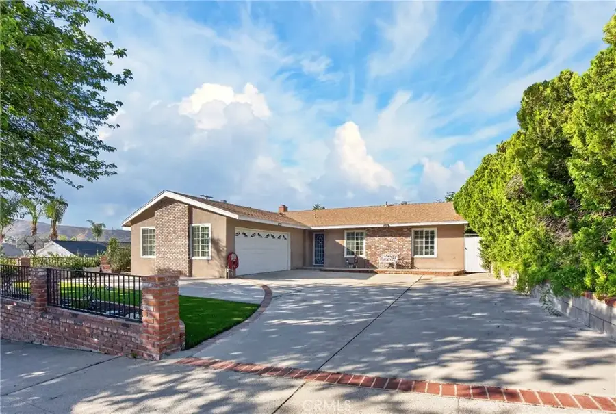 13637 Marchant, Sylmar, CA 91342 - #2