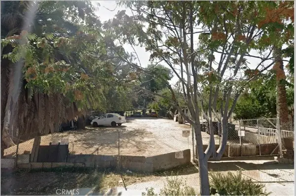 2460 12th Street, Riverside, CA 92507