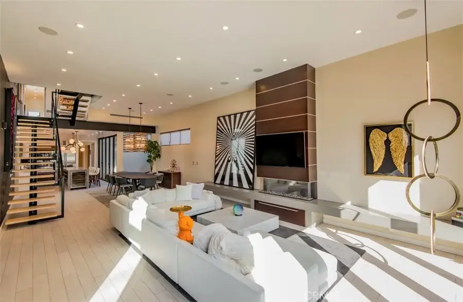 708 Hampton Drive, Venice, CA 90291 - #3
