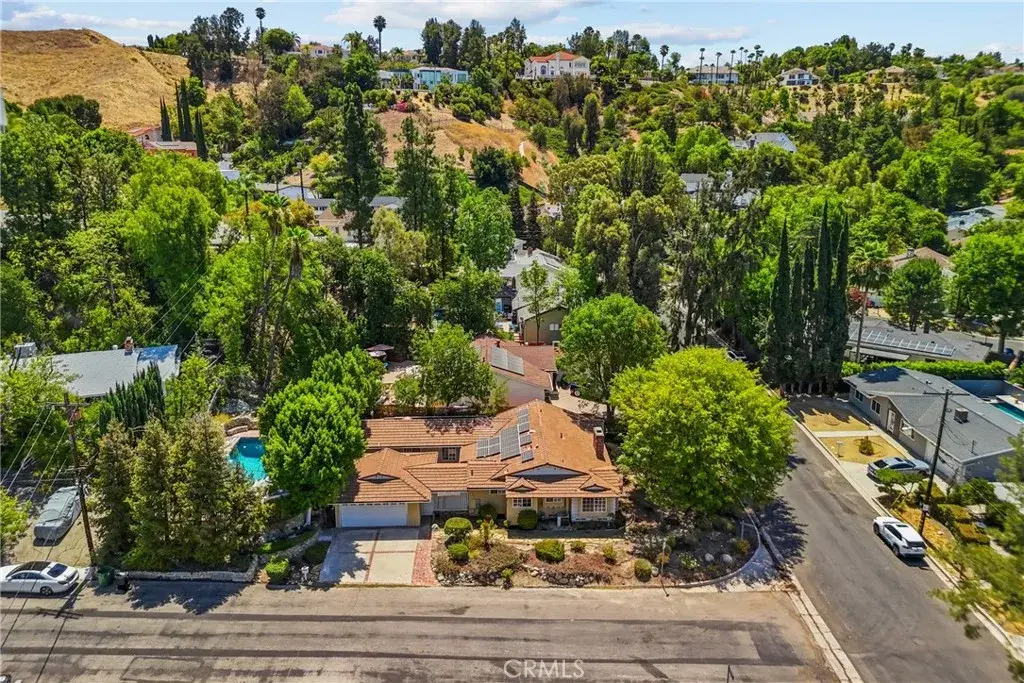 4898 Reforma Rd, Woodland Hills, CA 91364 - #1