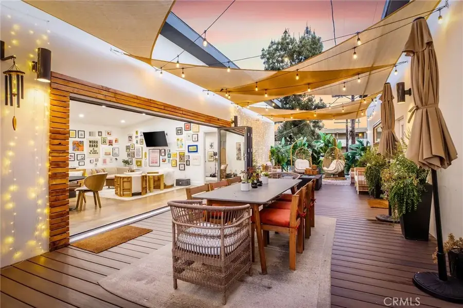 11645 Woodbridge Street, Studio City, CA 91604 - #3