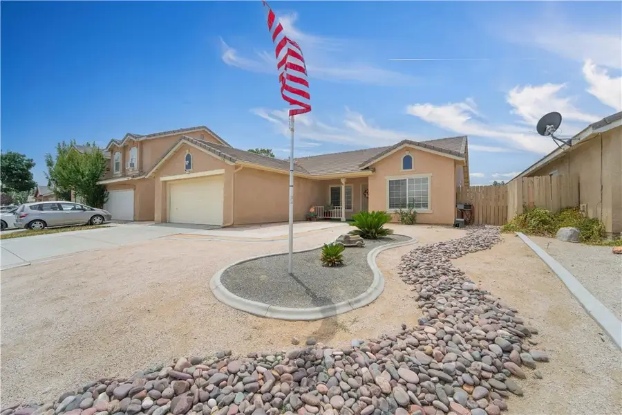 3788 Bottlebrush, Rosamond, CA 93560 - #2