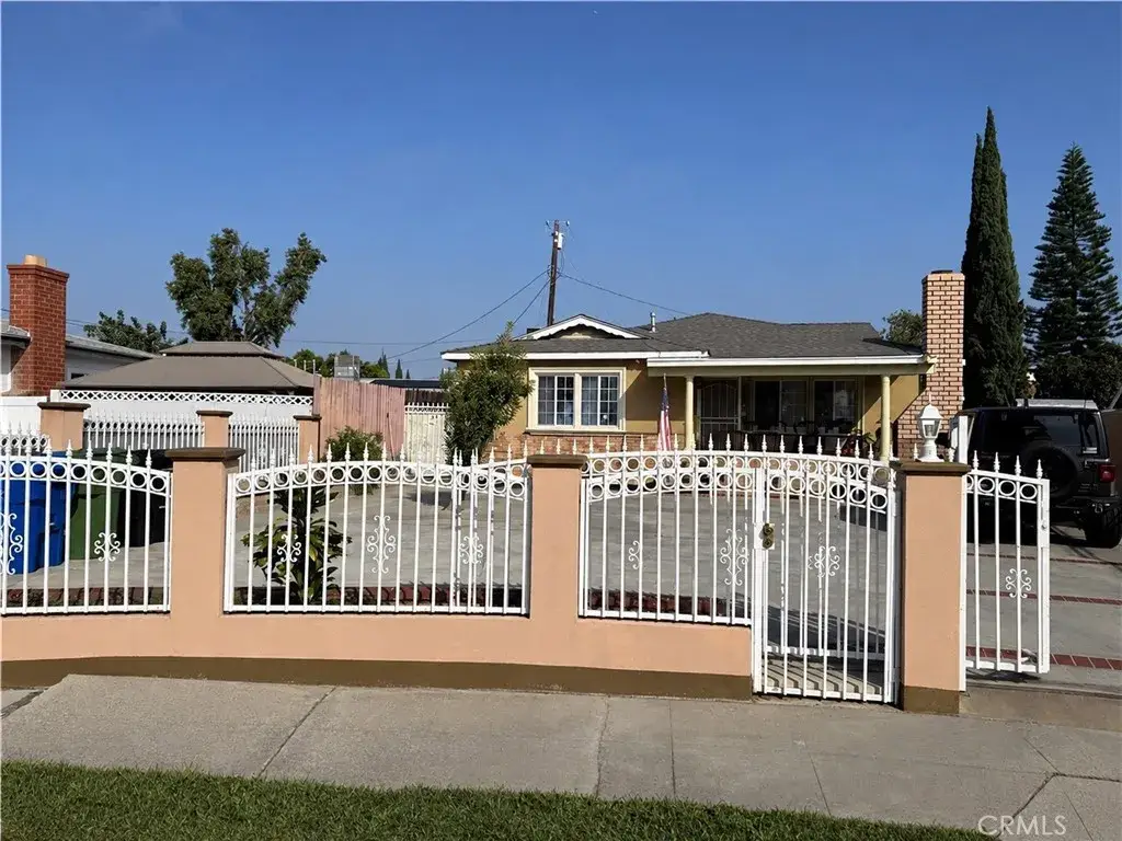 14921 Titus, Panorama City, CA 91402 - #1