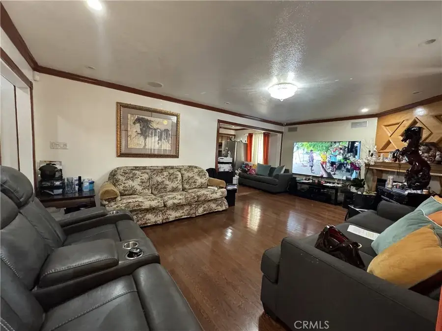 14921 Titus, Panorama City, CA 91402 - #2