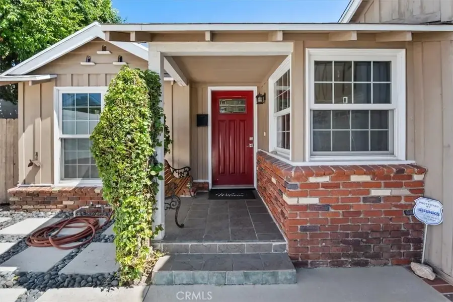 14319 Valerio Street, Van Nuys, CA 91405 - #2
