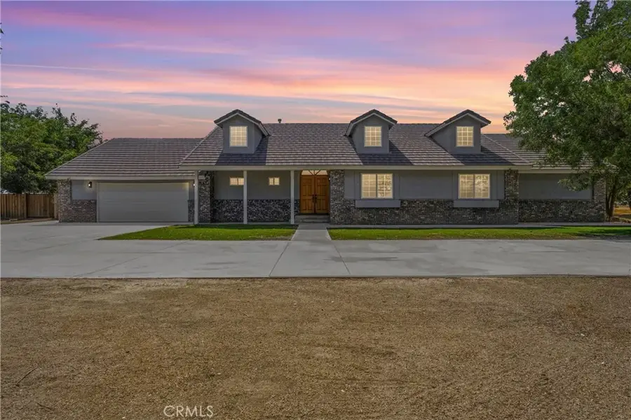 5653 Willow Avenue, Rosamond, CA 93560 - #2