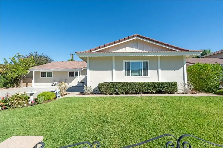6155 Goshen Avenue, Simi Valley, CA 93063 - #2