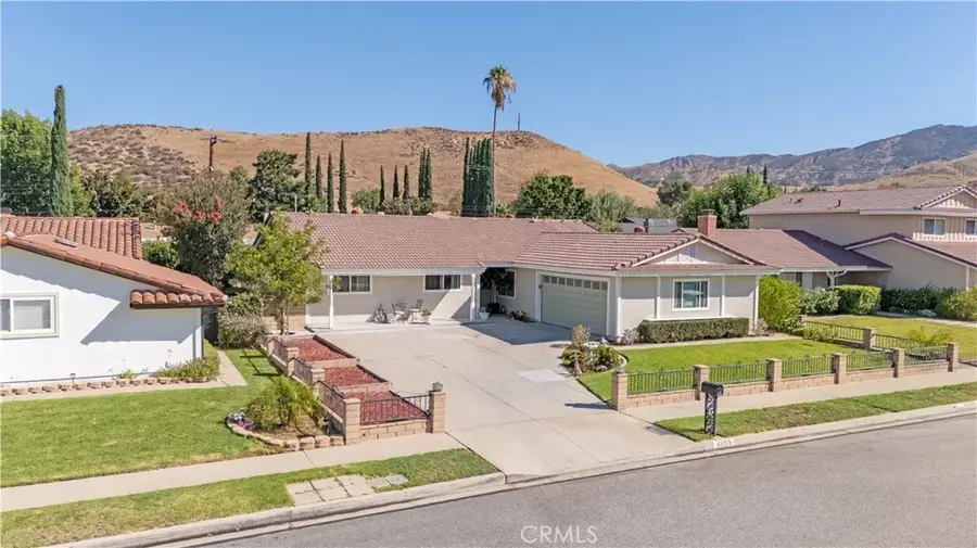 6155 Goshen Avenue, Simi Valley, CA 93063 - #3