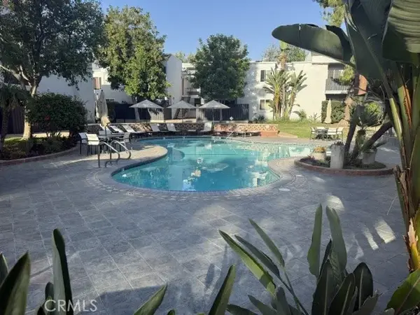 18645 Hatteras, Tarzana, CA 91356