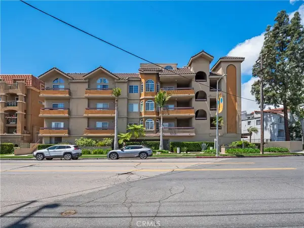 4301 Fulton Avenue #303, Sherman Oaks, CA 91423