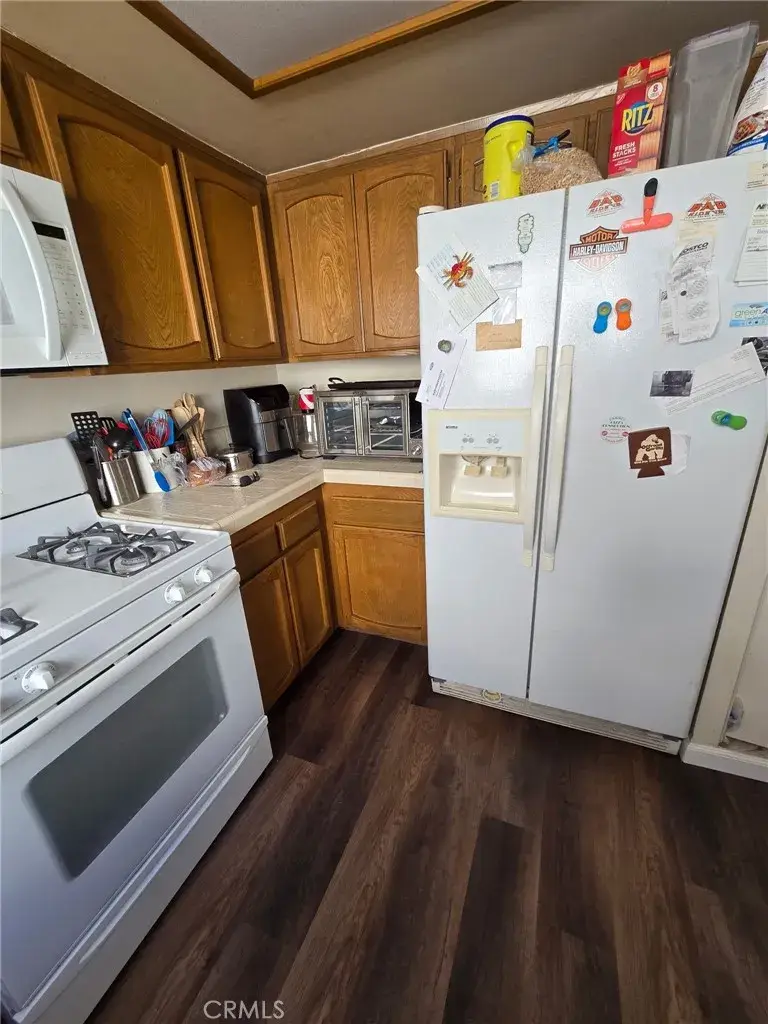 19451 Sherman Way #504, Reseda, CA 91335 - #3