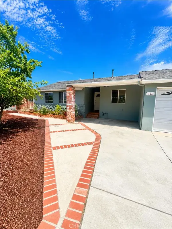 11611 Wixom, North Hollywood, CA 91605