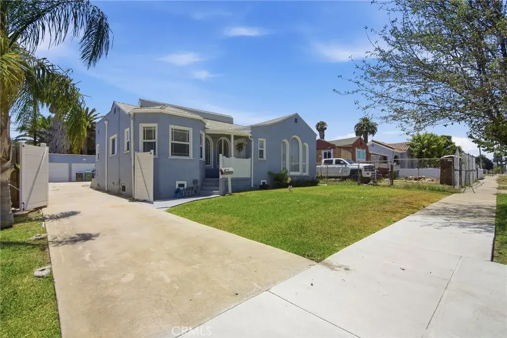 2142 W 73rd, Los Angeles, CA 90047 - #1