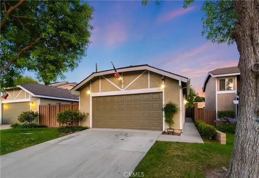 16710 Shinedale Drive, Canyon Country, CA 91387 - #2