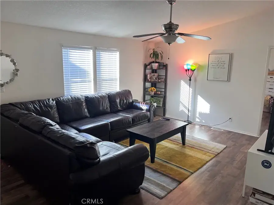 29021 Bouquet Canyon, Saugus, CA 91390 - #3
