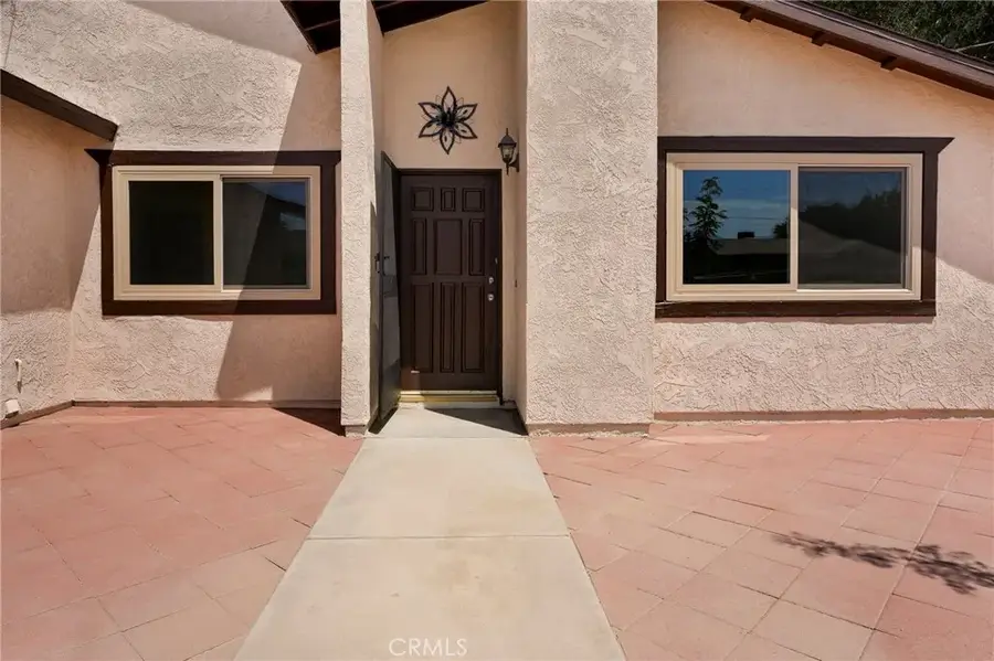 10133 E Avenue R8 Avenue, Littlerock, CA 93543 - #2