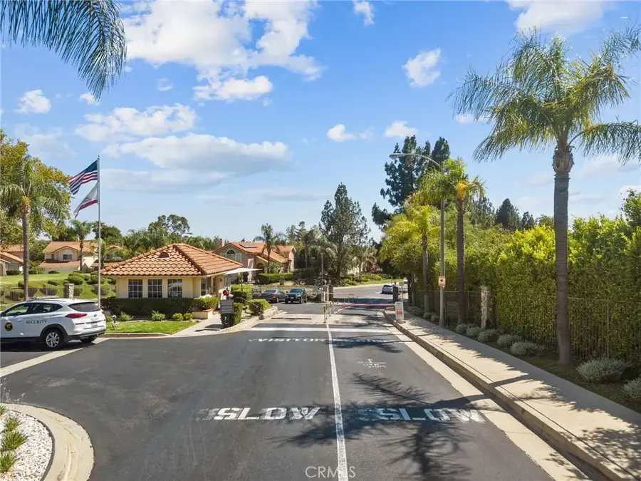 12219 High View Ridge, Northridge, CA 91326 - #3