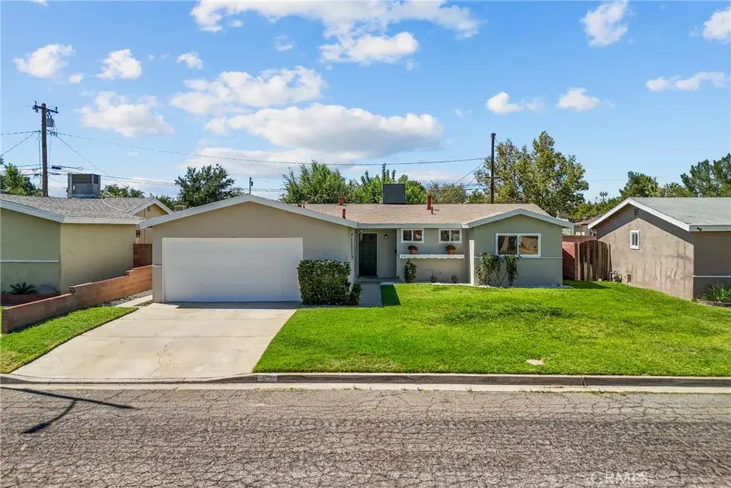 512 E Lingard, Lancaster, CA 93535 - #1