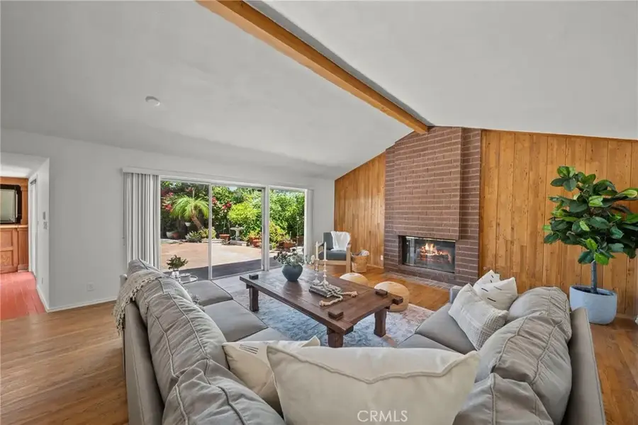 10106 Petit, North Hills, CA 91343 - #2