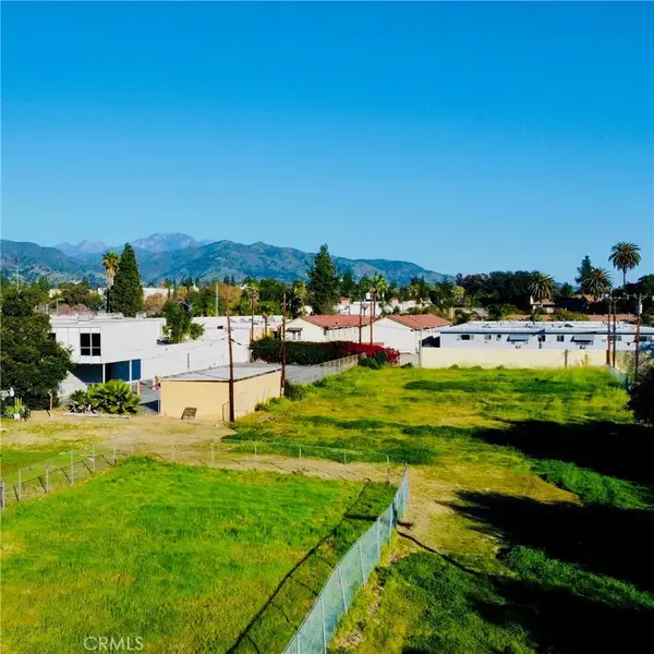 518 E Foothill, Azusa, CA 91702
