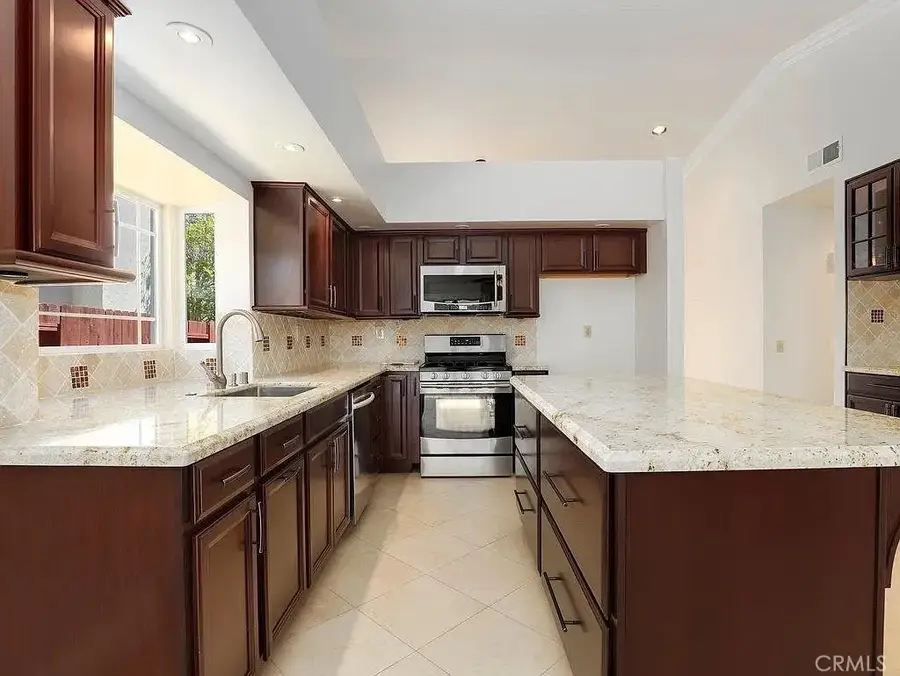 37721 Harvey Street, Palmdale, CA 93550 - #2