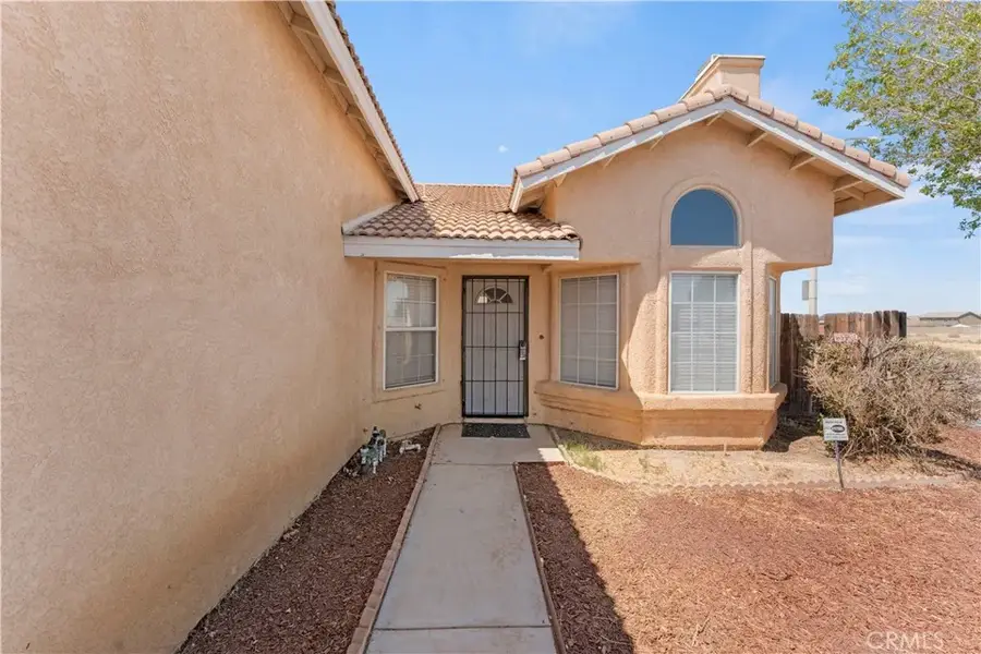 1645 E Kettering, Lancaster, CA 93535 - #3