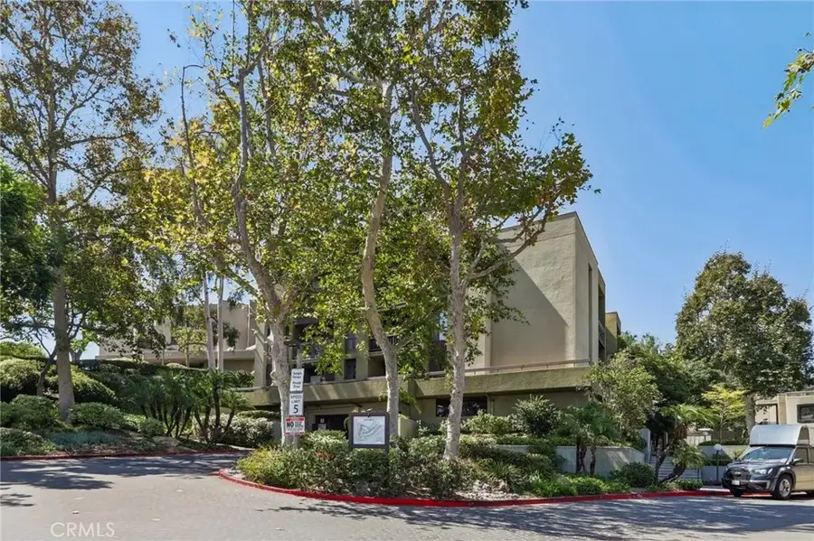 898 Temple Terrace #122, Los Angeles, CA 90042 - #2