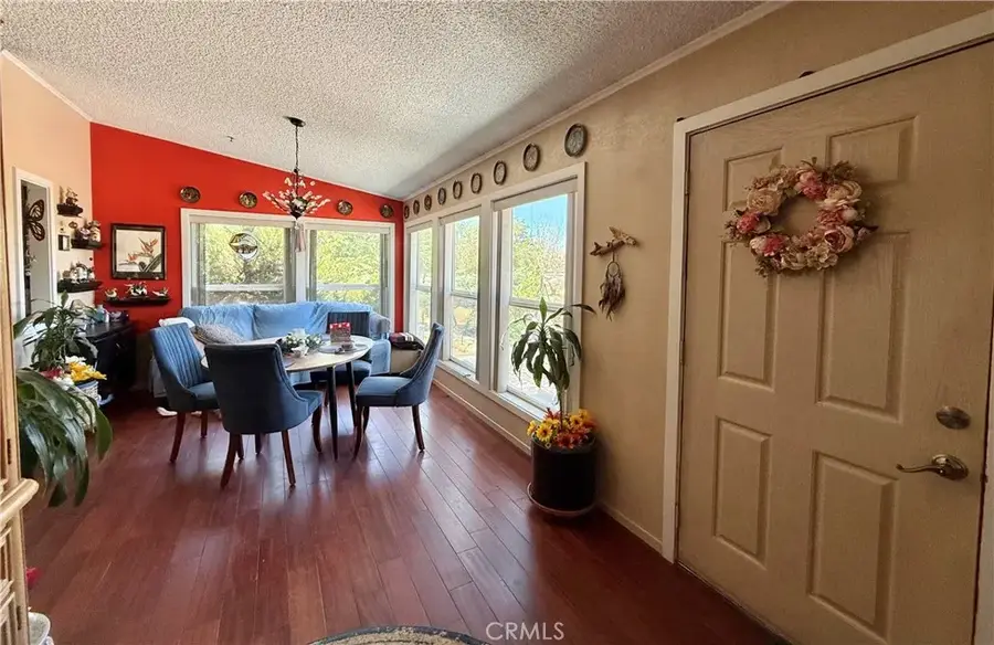 18839 W Avenue B8, Lancaster, CA 93536 - #2