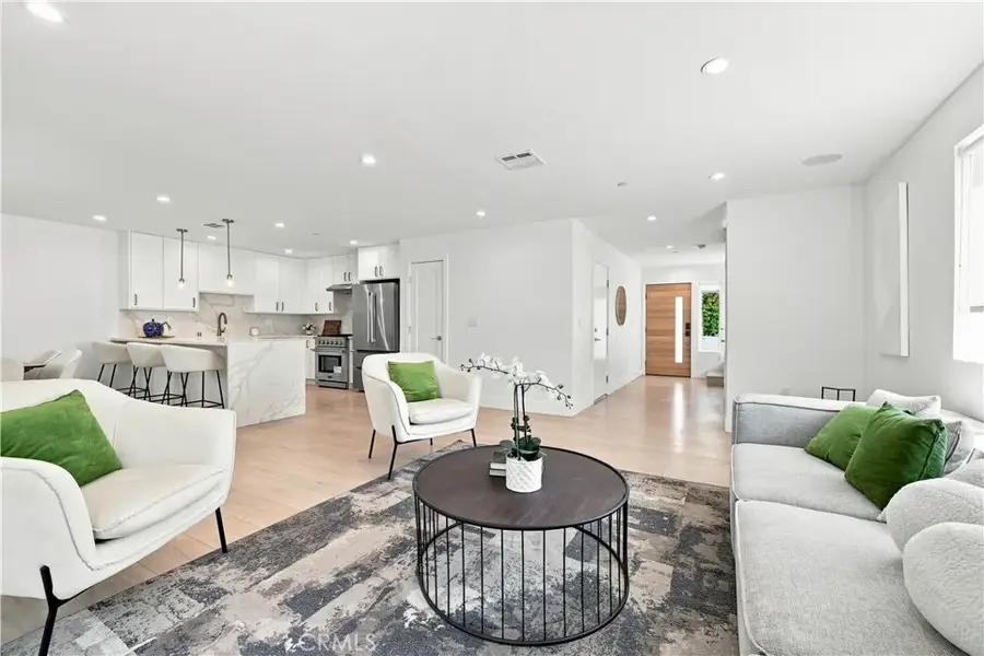 13369 W Cellest Parkway, Pacoima, CA 91331 - #2