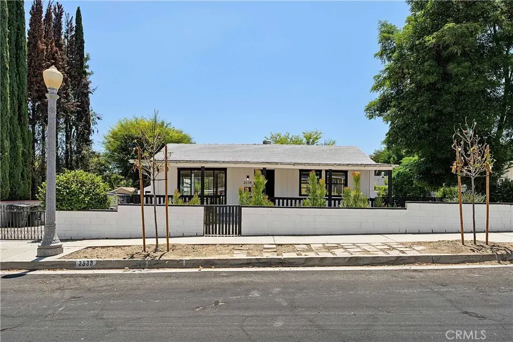 2538 Woodlyn Road, Pasadena, CA 91107 - #1