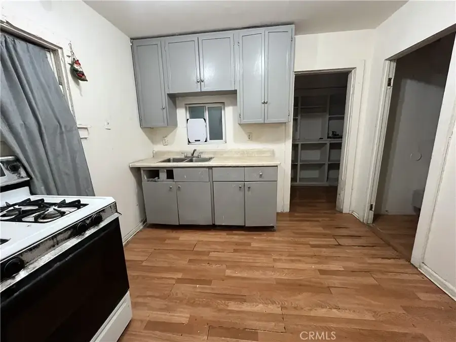 156 E Court, San Bernardino, CA 92410 - #2