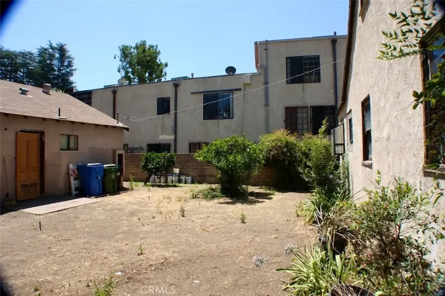 5739 Hazeltine, Van Nuys, CA 91401 - #2