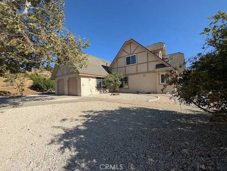 8021 Macron Street, Oak Hills, CA 92344 - #3