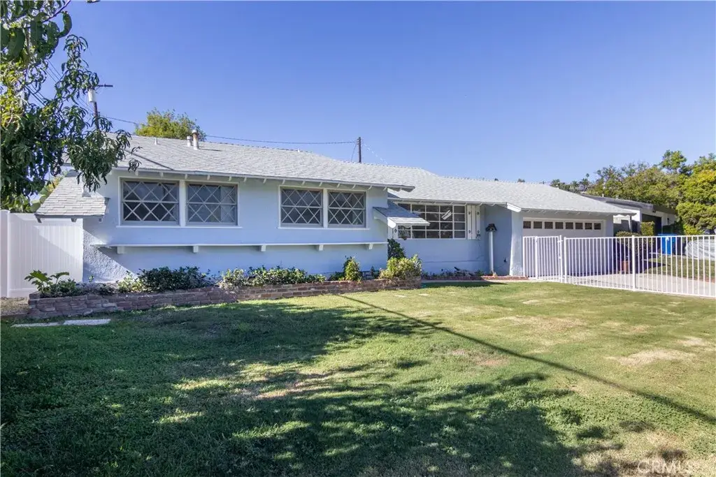 11543 Swinton Avenue, Granada Hills, CA 91344 - #1