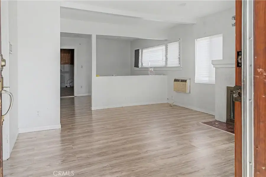 2829 S Rimpau, Los Angeles, CA 90016 - #2